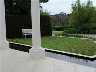 Norwood House Motel & Receptions Mornington Extérieur photo